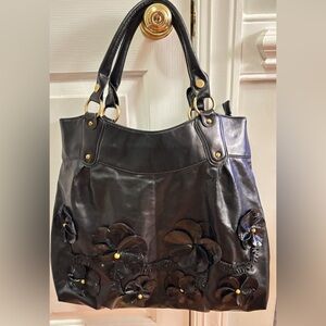 Amici Black leather Shoulder Bag 3D Flowers Brass Hardware Shiny Super Soft Bag